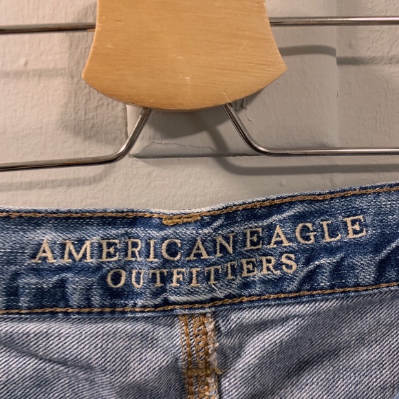 American Eagle Jean Shorts - Picture 3 of 5